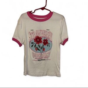 Strawberry Graphic crop Tee with Pink Trim size medium